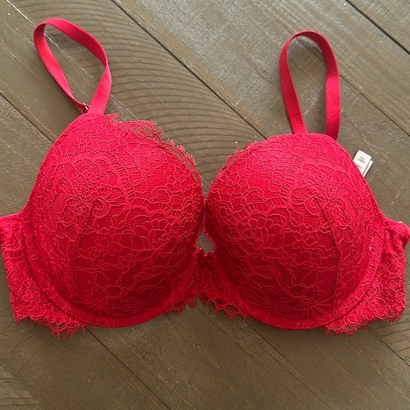 VS lined Perfect Coverage dream angels bra 32DD in Red NWOT - Picture 1 of 5